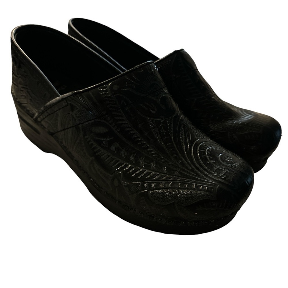Dansko Shoes Size 39 Lightly Worn